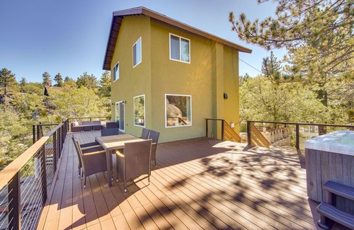 Arrowbear Lake Cabin | Running Springs Cabin w/Spacious Deck + Hot Tub!