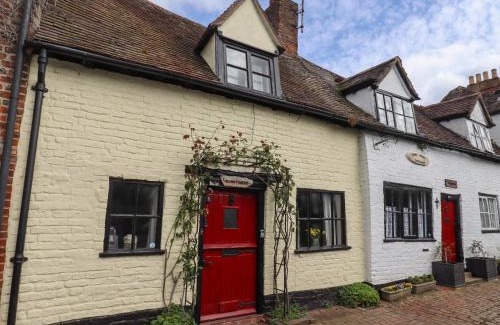 Tewkesbury House | Runnymede