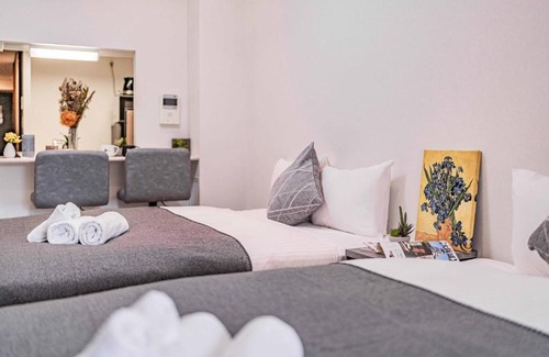 Minami Apartment | Rura ルラーシェ NAMBA