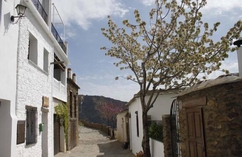 Bubion Cottage | Rural Accommodation El Romero for 5 people
