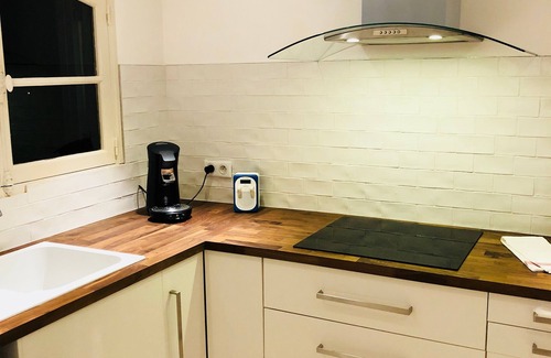 Casteljaloux House | Rural and Tranquil Holiday Home - Garden, Fully Equipped Kitchen