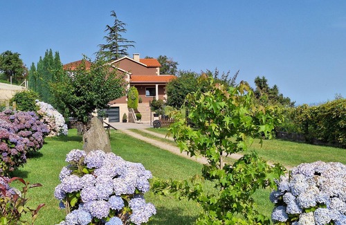 Bueu Ski Chalet | Rural chalet 400 m beach pool barbecue fireplace