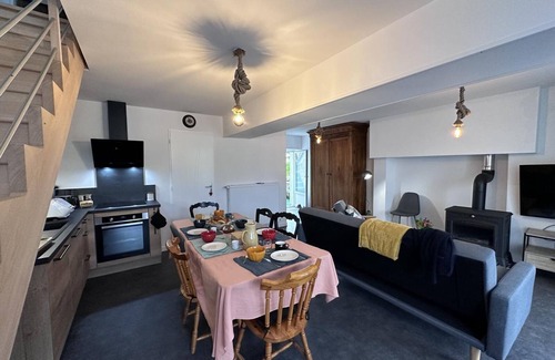 Buxieres-les-Mines Cottage | Rural Escape with SPA and Fireplace in a Bourgeois House