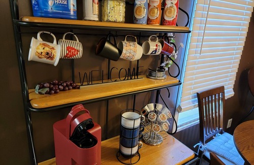 Hampstead House | Rural getaway..5 minutes to the beach