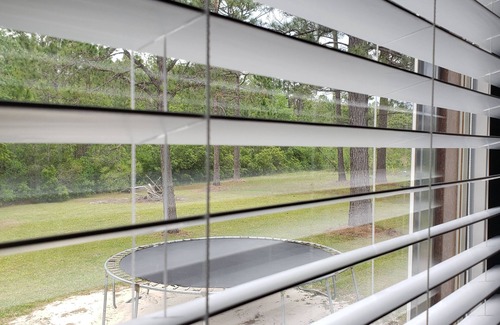 Hampstead House | Rural getaway..5 minutes to the beach