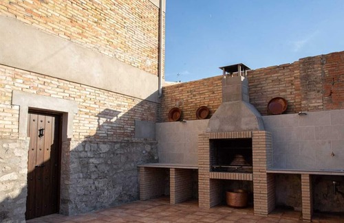 Bellcaire d'Urgell Cottage | Rural House with Spa