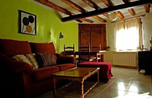 Ayerbe House | Rural house for 4 people