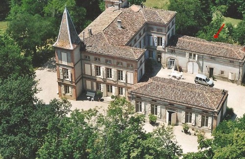 Lavaur Cottage | Rural house in a wing of the castle