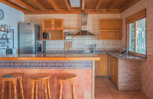 Salobrena Cottage | Rural House on the Tropical Coast with Salt Pool