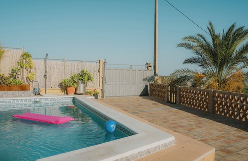 Salobrena Cottage | Rural House on the Tropical Coast with Salt Pool