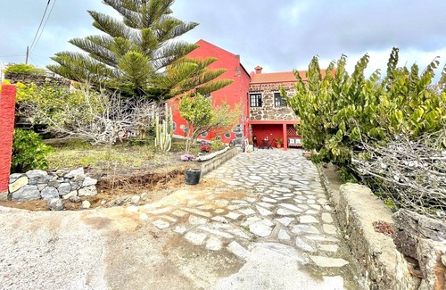 Valverde Cottage | Rural house with BBQ and terrace with sea views