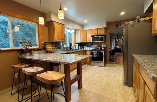 Deer Island Cabin | Rural quiet get away entire cabin