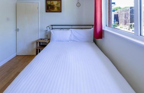 Street House | Rural Retreat Near Glastonbury 2 Bed Getaway