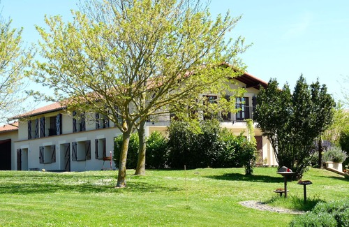 Rieux-Volvestre Apartment | Rural Tranquility near Toulouse