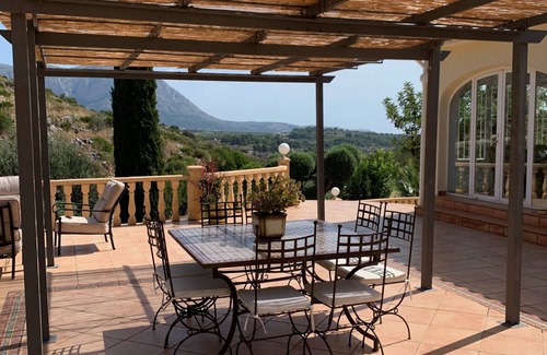 Gata de Gorgos Villa | Rural villa with private outdoor pool, separate annexe and vast outdoor spaces