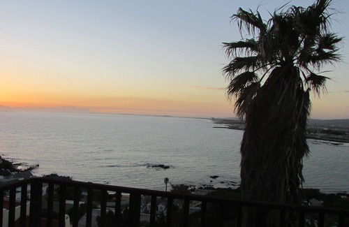 Gordon's Bay Apartment | Rusoord Self-Catering Apartment