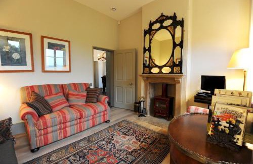 Beeley House | Russian CottageChatsworth Estate