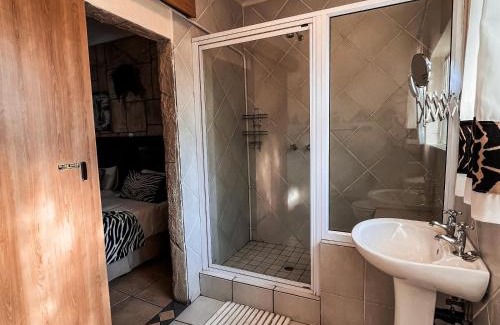 Kgetlengrivier Cabin | Rustenzicht Lodge and Wedding Venue