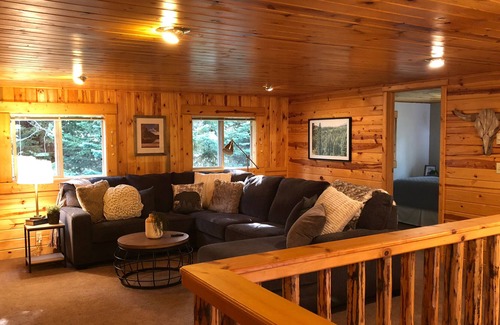 Island Park Cabin | Rustic A-Frame Cabin Near Yellowstone National Park Wifi + Fire Pit
