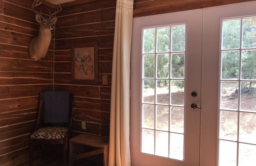 Alpine Village Cabin | Rustic and charming dog-friendly mountain retreat with deck, W/D, & amazing view