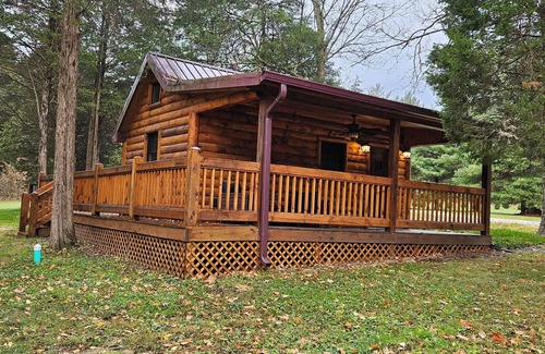 Madison Cabin | Rustic Cabin at Lost Trails