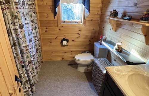 Pittsburg Cabin | Rustic cabin in Pittsburg NH with direct trail access & plenty of parking!!