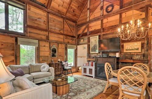 Pocasset Apartment | Rustic Cape Cod Apt - 2 Blocks to the Beach!