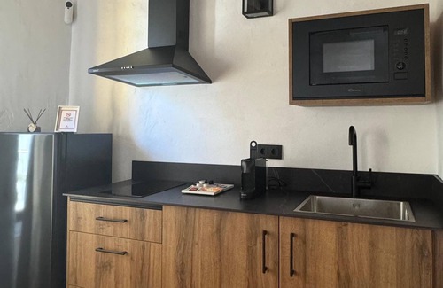 Jerez de la Frontera Old Town Apartment | Rustic Charm in the Heart of Jerez