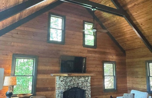 Big Canoe Cabin | Rustic Charm with a Mountain View