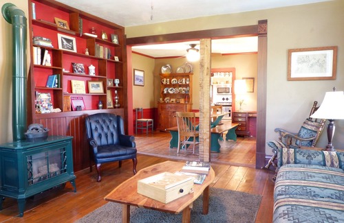 North Webster Other | Rustic Country farmhouse on 2 acres close to several lakes.