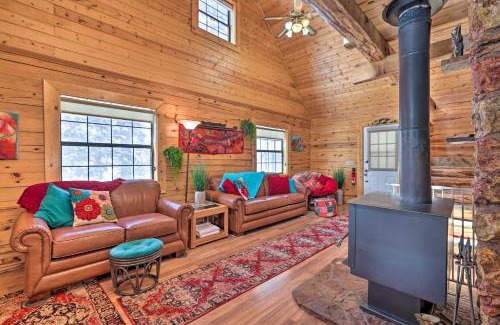 Meadow View Heights House | Rustic Duck Creek Village Cabin with Fire Pit!