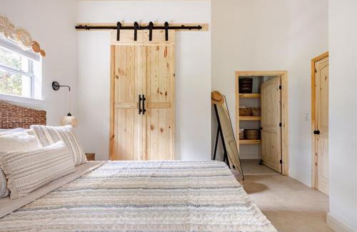 Sanford House | Rustic Elegance Farmhouse, Sanford Farms, Fl