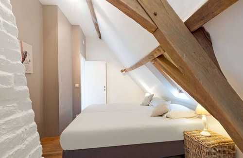 Damme Other | Rustic Farmhouse in Damme with Terrace