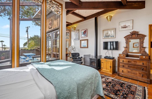 Morro Bay House | Rustic Four Bedroom Home with Amazing Harbor Views