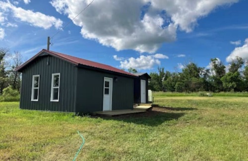 Herbert House | Rustic getaway north of Herbert