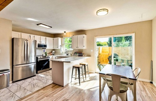 American Fork Apartment | Rustic Hills Haven | 15 Min to Timpanogos cave
