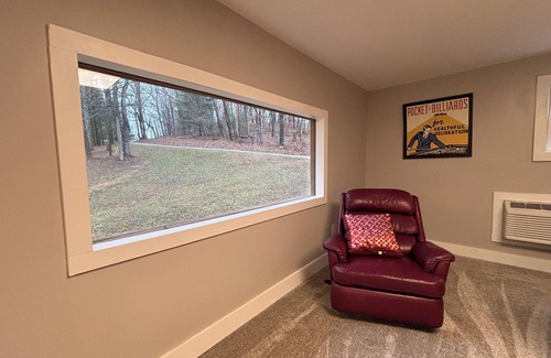 Logan Cottage | Rustic Hocking Hills Lodge with Hot Tub, Fire Pit, & Scenic Winter Views!