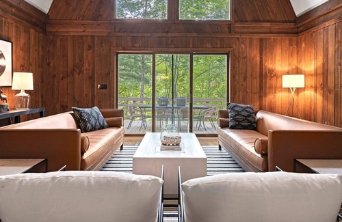 Mars Hill Cabin | Rustic Home w Hot Tub, Pool & Golf