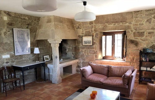 Cambados House | Rustic house, ideal to relax and enjoy