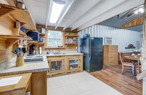 Wellborn Apartment | Rustic Lake City Studio Near Ichetucknee Springs!
