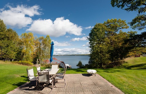 Gaastra Cabin | Rustic Log Cabin on Chicaugon Lake
