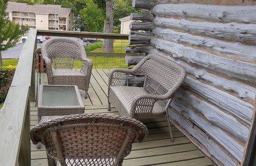 Osage Beach House | Rustic Log Cabin