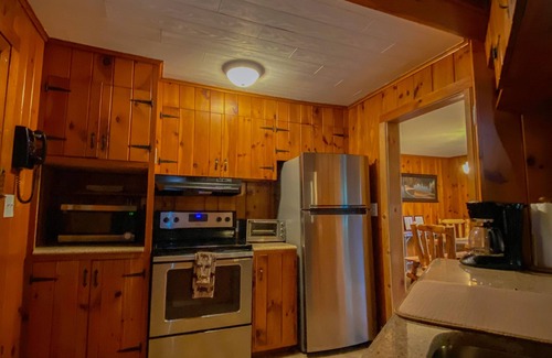Lake George Cabin | Rustic Log Cabin - Walking Distance to Village!