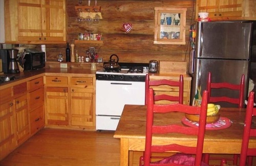 Fultonham Cabin | Rustic Log Home, Pond and Stream, Near Ski Mtns, Great Prices