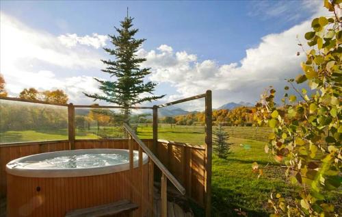Salida House | Rustic Mountain Cabin with a Hot Tub in Salida, Colorado