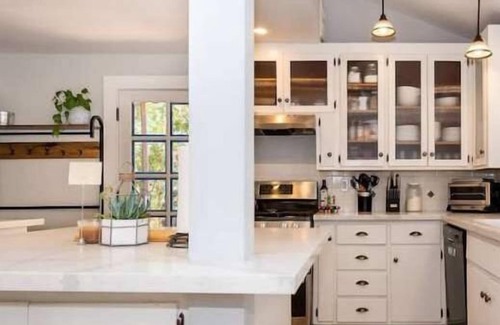 Ben Lomond House | Rustic Mountain Escape in Santa Cruz Mountains