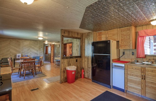 Pagosa Springs Cabin | Rustic Mountain Cabinnn3br Soaking Passes & Hiking Trails!