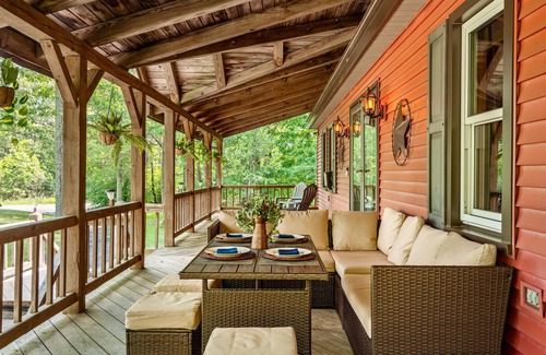 Long Pond House | Rustic Mtn Home | Hot Tub | Fire Pit| Game room
