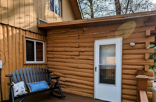 Lake Harmony Estates Cabin | Rustic Pocono Mountain Chalet