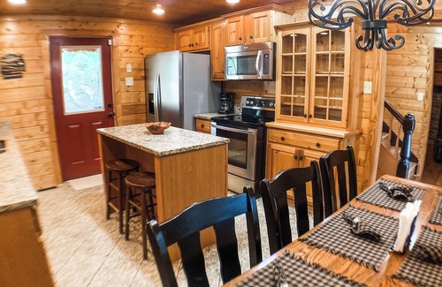 Elkton Cabin | Rustic River Riverfront Cabin - Massanutten 5 min - hot tub/firepit will sleep10